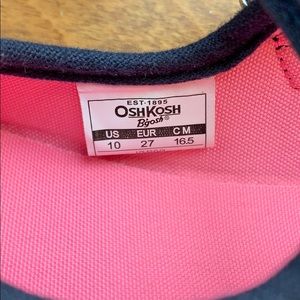 OshKosh B'gosh Shoes - Oshkosh Navy Blue Mary Jane Sneakers OshKosh B'gosh Shoes - Oshkosh Navy Blue Mary Jane Sneakers